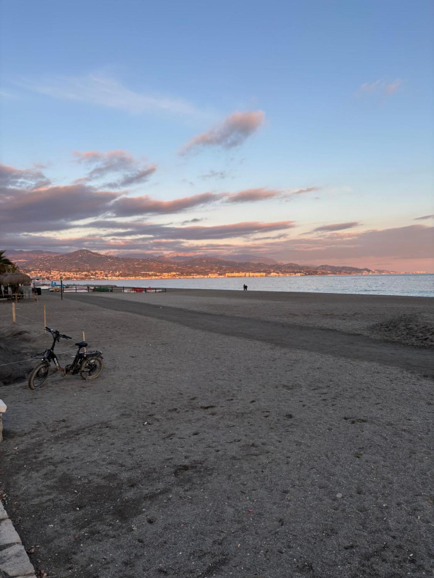 Estudio En Torre Del Mar A 3 Minutos Andando De La Playa Ngoại thất bức ảnh